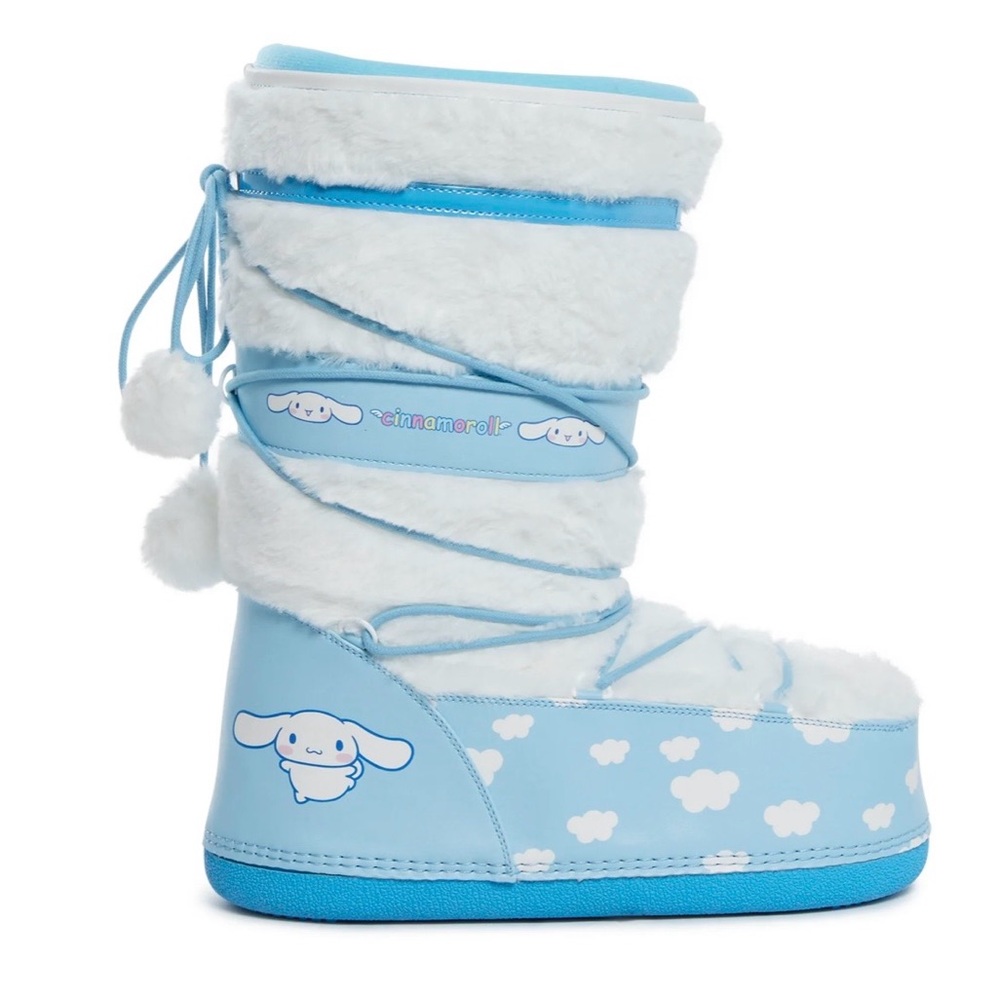 YRU Cinnaroll Moon Boots, Size 9, Excellent Condition